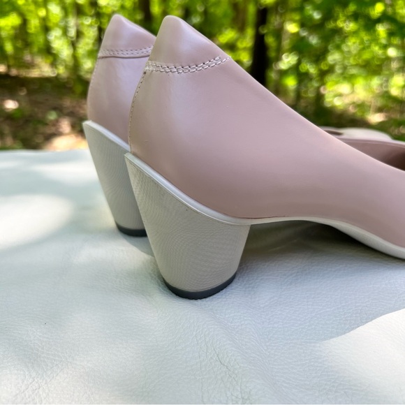 ecco Danish Design Womens Blush Leather Heels. Size 39 US 8 - Picture 6 of 8